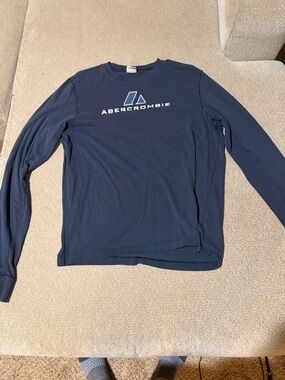 Abercrombie & Fitch Men's Navy Blue Long Sleeve Logo Tee